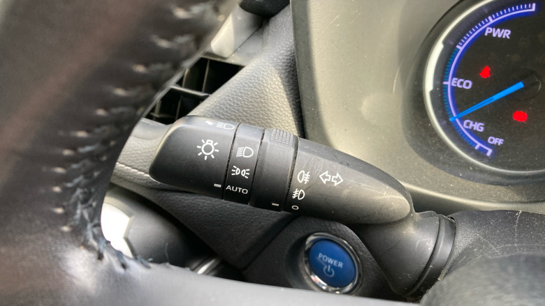 Toyota RAV4 2.5 VVT-i Hybrid Design 5dr CVT 2WD Hybrid Estate